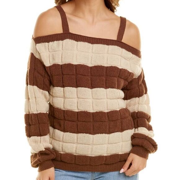 70/21 Sweaters - NWT 70/21 cold shoulder sweater